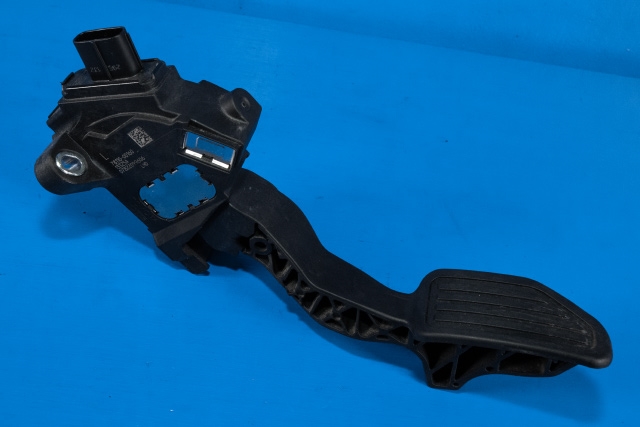 Pedal gass til Toyota Yaris, 2012-2014 (Type III, Fase 1)  (TOYOTA|78110-0D160)