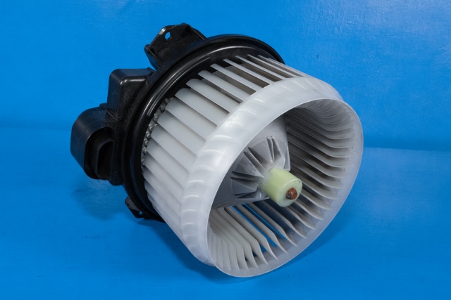 Varmeapparat motor til Toyota Yaris, 2012-2014 (Type III, Fase 1)  
