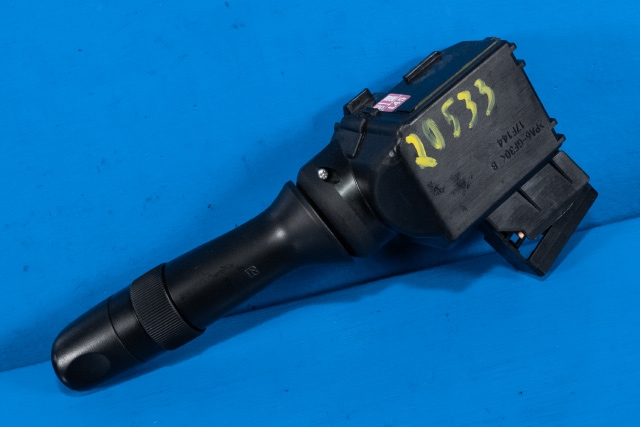 Bryter visker til Toyota Yaris 2012-2014 (Type III, Fase 1)  (TOYOTA|17F936-0D190|)