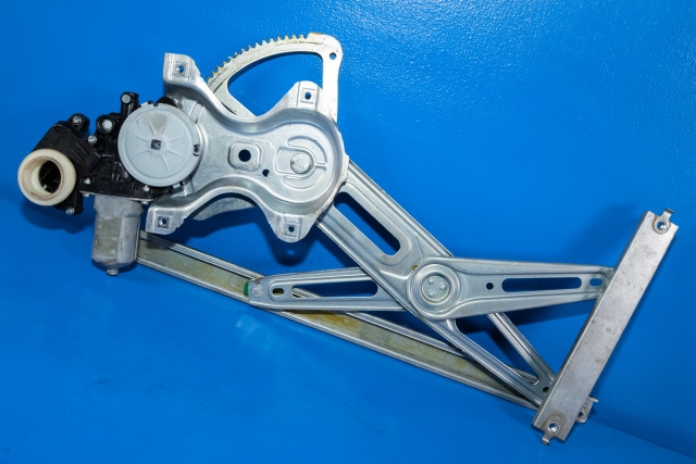 Ruteheis venstre foran til Toyota Avensis, 2009-2015 (Type III, Fase 1)  (DENSO|961919-101)