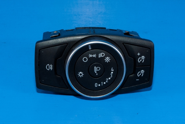 Bryter lys til Ford Focus, electric, 2012-2018  (FORD|F1ET-13A024-PB)