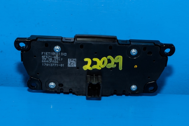 Bilstereo betjeningspanel til Ford Focus, electric 2012-2018  (FORD|F1ET-18K811-HD|)