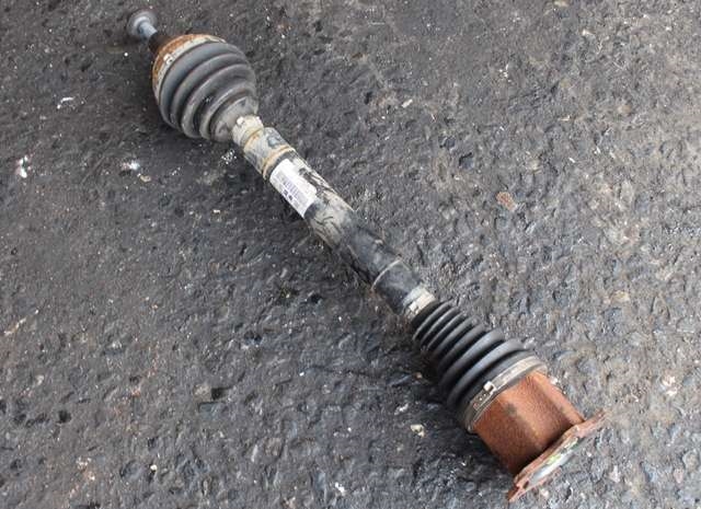 Drivaksel høyre foran, diesel/automat til VW Passat, 2015-2019 (Fase 1) (B8) (B8) 
