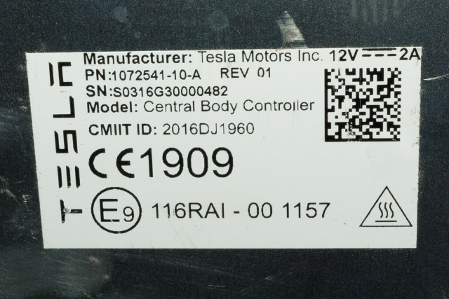 Styreenhet comfort (BCM) til Tesla Model X 2016-->>  (TESLA|1072541-10-A|)