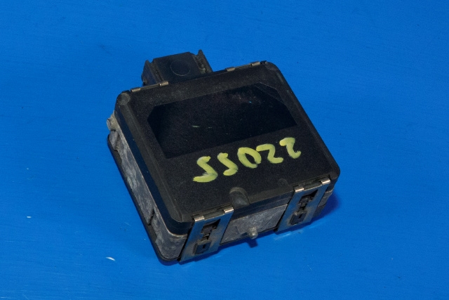 Sensor radar til Tesla Model X 2016-->>  (BOSCH|0 203 300 565|1057551-00-B|)