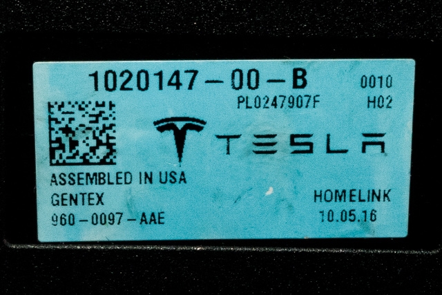 Styreenhet diverse til Tesla Model X 2016-->>  (TESLA|1020147-00-B|)