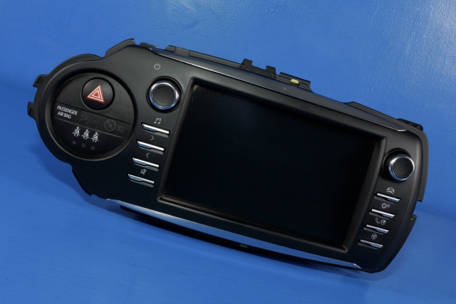 Bilstereo navigasjon til Toyota Yaris 2014-2020 (Type III, Fase 2) (TOYOTA|86140-0D330|)