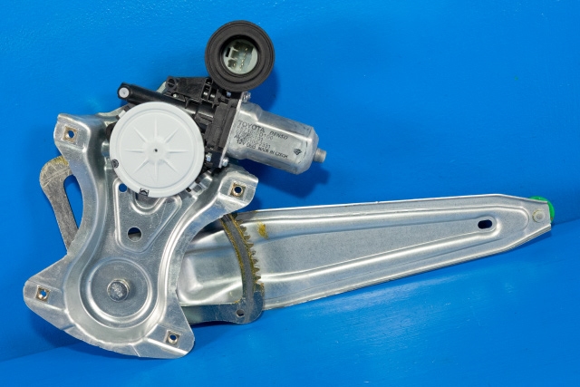 Ruteheis venstre bak til Toyota Yaris, 2014-2020 (Type III, Fase 2) (DENSO|973582-101)