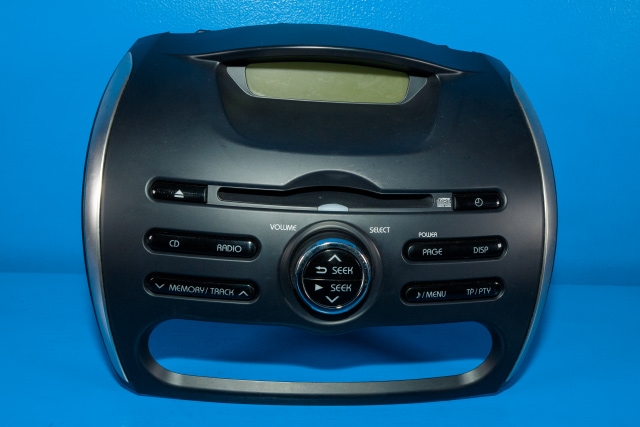 Bilstereo til Mitsubishi i-MiEV, 2010-->> (MITSUBISHI|8701A307XA)