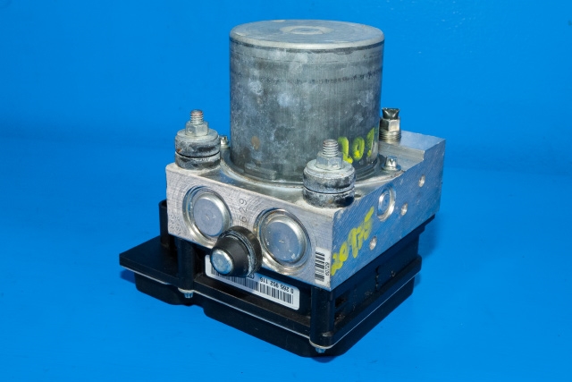 ABS sentral til Mitsubishi i-MiEV 2010-->> (BOSCH|0 265 252 478|4670A508|)