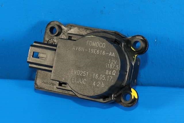 Varmeapparat diverse til Ford Focus, electric, 2012-2018  (FORD|AV6N-19E616-AA)
