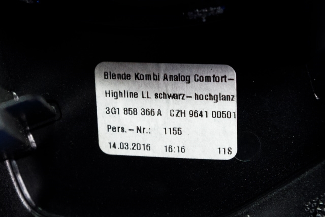 Dashbord diverse til VW Passat 2015-2019 (Fase 1) (B8) (B8) (VAG|3G1 858 366 A|)
