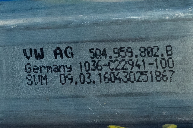 Ruteheis høyre foran til VW Passat 2015-2019 (Fase 1) (B8) (B8) (VAG|5Q4 959 802 B|)