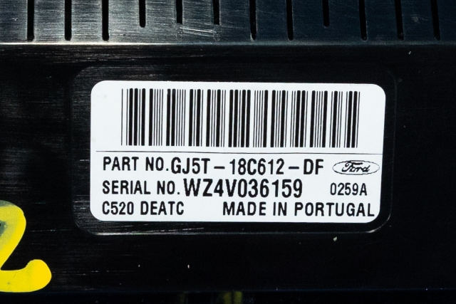 Varmeapparat betjening til Ford Kuga 2013-2019  (FORD|GJ5T-18C612-DF|)