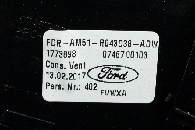 Dashbord friskluftdyse til Ford Kuga 2013-2019 (|AM51-R043D38-ADW)