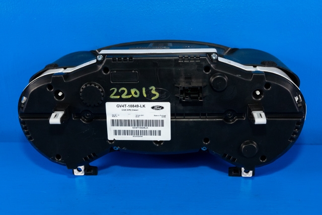Instrumentpanel til Ford Kuga 2013-2019  (FORD|GV4T-10849-LK|)