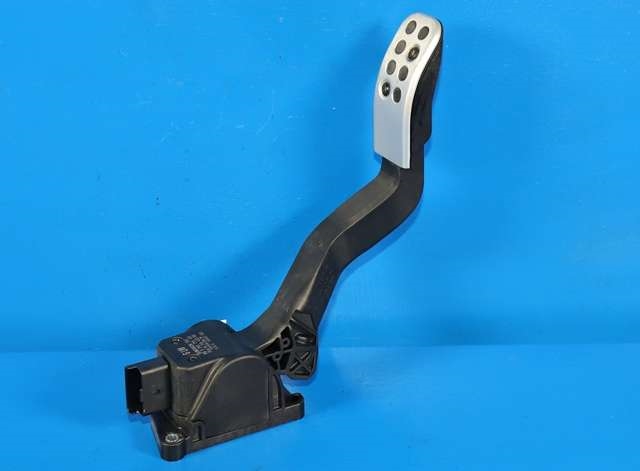 Pedal gass til Citroën DS4 2011-2017  (BOSCH|0 280 755 165|96 718403 80|)