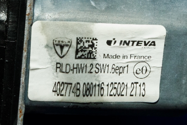Ruteheis venstre bak til Tesla Model X 2016-->>  (TESLA|1028820-00-B|)