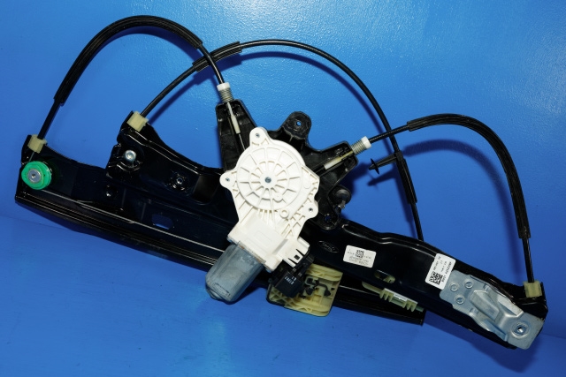Ruteheis høyre foran til Ford Focus, electric, 2012-2018  (FORD|BM51-A23200-BF)