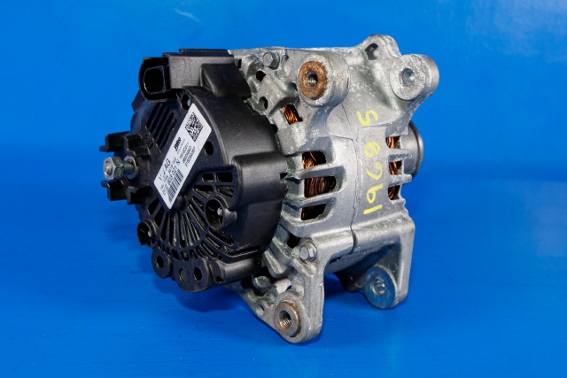 Dynamo til VW Polo 2014-2017 (Type V, Fase 2) (VALEO|TG12C211|04E 903 021 N. 14 VOLT - 110 AMP|)