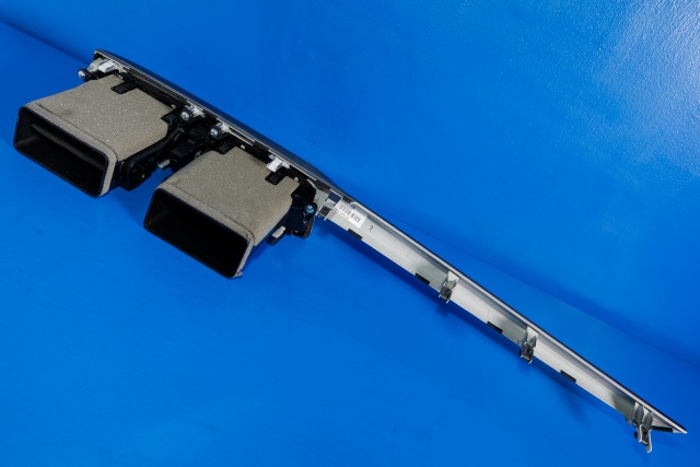 Dashbord friskluftdyse midtkonsoll til Mazda 3 2016-2019 (Type III, Fase 2)  