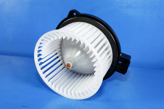 Varmeapparat motor til Mazda 2, 2015-2019 (Type III, Fase 1)  (DENSO|872700-1530)