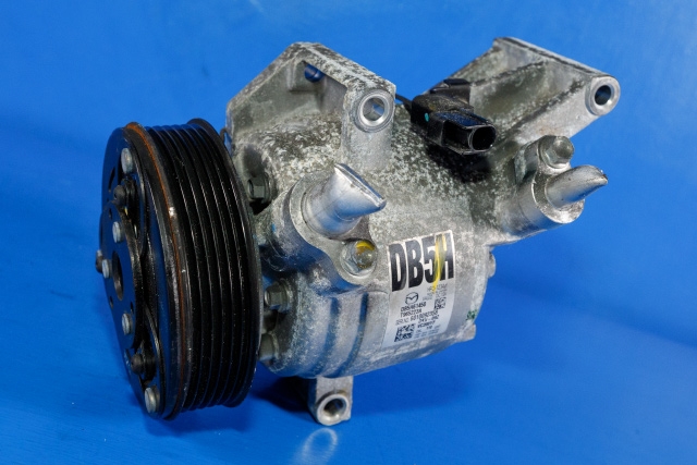 Aircondition kompressor til Mazda 2, 2015-2019 (Type III, Fase 1)  (MAZDA|DB5H61450)