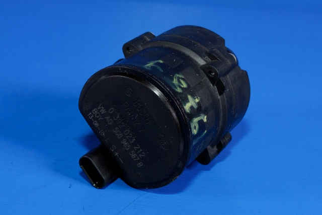 Sirkulasjonspumpe til VW E-Up 2013-2019  (BOSCH|0 392 023 212|5G0 965 567 B|)