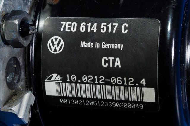 ABS sentral til VW Transporter / Caravelle 2009-2015 (Fase 2) (T5) (T5) (VAG|7E0 614 517 C|7E0 907 379 G|)