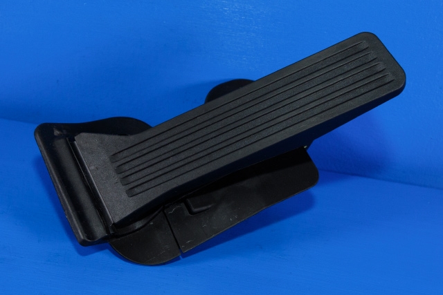 Pedal gass til Mazda 2, 2015-2019 (Type III, Fase 1)  (HELLA|6PV 312 041-15)