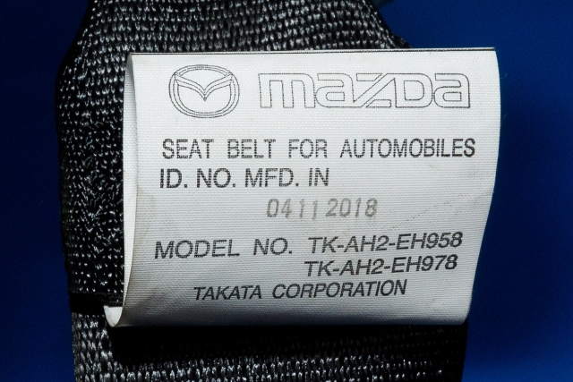 Sikkerhetsbelte foran venstre til Mazda 3 2016-2019 (Type III, Fase 2)  