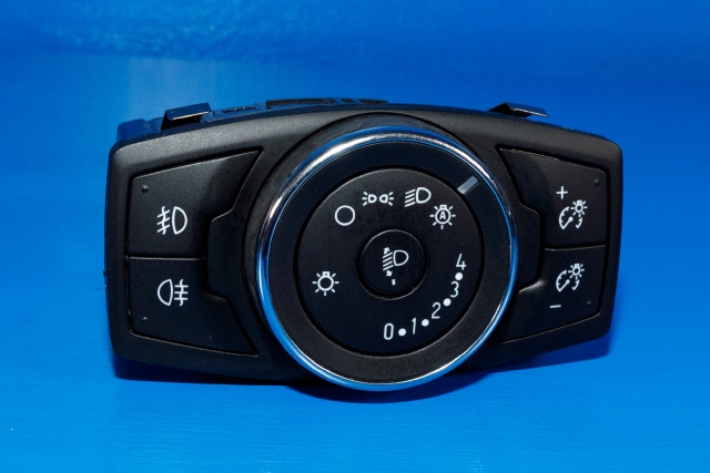Bryter lys til Ford Transit Connect, 2013-2018 Type II, Fase 1  (FORD|BM5T-13A024-CE)