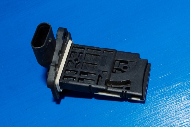 Luftmengde/luftmassemåler til Ford Transit Connect 2013-2018 Type II, Fase 1  (FORD|EM5A-12B579-AA|)