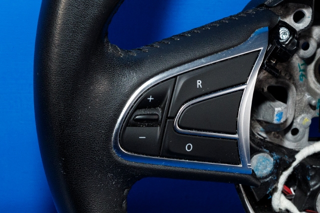 Ratt til Renault Megane 2016-->> Type IV (RENAULT|4840 05825R-A|)