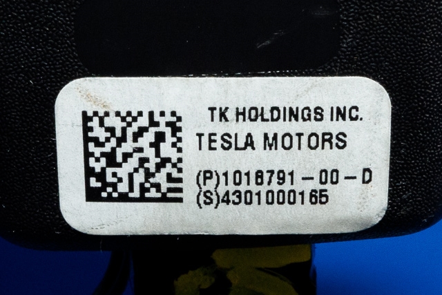 Sikkerhetsbeltelås baksete til Tesla Model S 2013-2016 (Fase 1) (TESLA|1018791-00-D|)