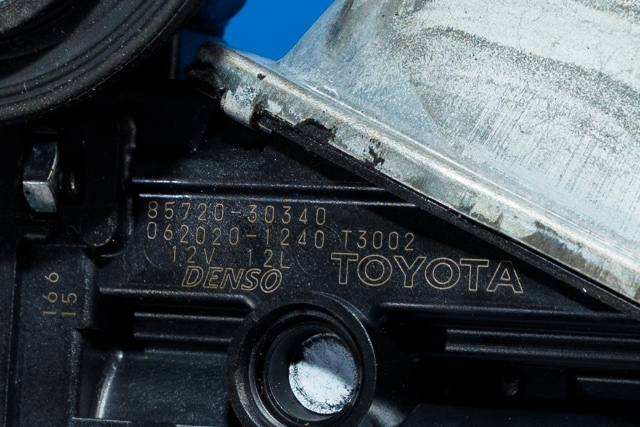 Ruteheis venstre foran til Toyota Prius 2009-2016 (Type III) (COMBI) (COMBI) (DENSO|062020-1240|85720-30340|)