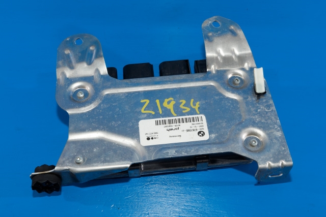 Styreenhet servo til BMW X6 2008-2014 (E71/E72) (E71/E72) (BMW|32.43-6 787 598|)