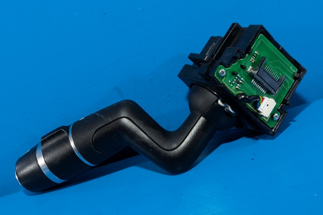Bryter visker til Land Rover Range Rover, Evoque 2011-2019 (Type I)  (LAND ROVER|BJ32-3F973-BB|)