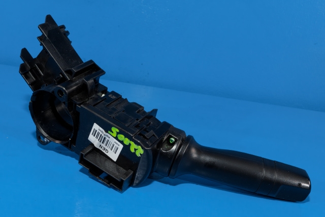 Bryter blink til Hyundai i40 2012-2017  (HYUNDAI|93410-3Z000|)