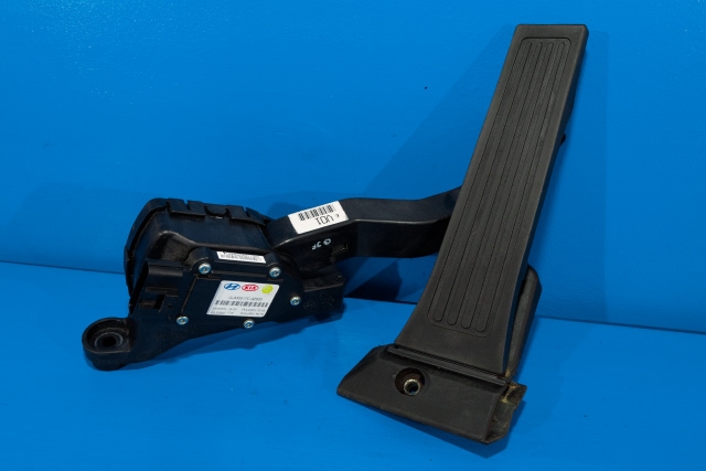 Pedal gass til Hyundai i40, 2012-2017  (HYUNDAI|0017C-3Z000)
