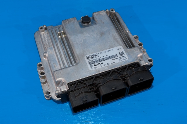 Styreenhet motor til Land Rover Range Rover, Evoque, 2011-2019 (Type I)  (BOSCH|0 281 018 389)