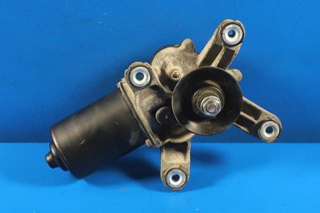 Viskermotor frontrute til Isuzu D-Max, 2007-2012 (Type I)  