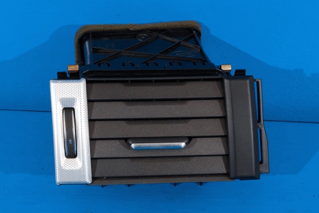 Dashbord friskluftdyse venstre til Land Rover Range Rover, Evoque, 2011-2019 (Type I)  (LAND ROVER|BJ32-018B09-HB)