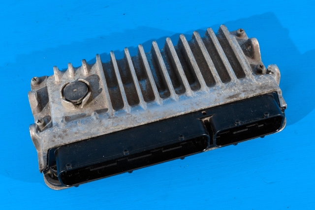 Styreenhet motor til Toyota Yaris, 2014-2020 (Type III, Fase 2) (DENSO|275600-2200)
