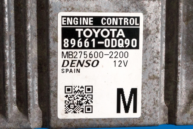 Styreenhet motor til Toyota Yaris 2014-2020 (Type III, Fase 2)  (DENSO|275600-2200|89661-0DQ90|)