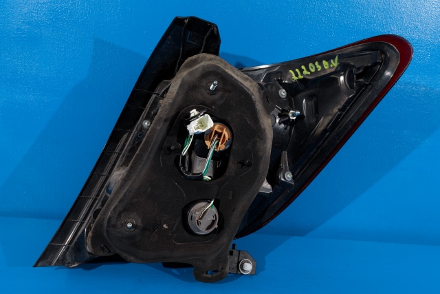 Baklykt venstre til Toyota Yaris 2014-2020 (Type III, Fase 2)  