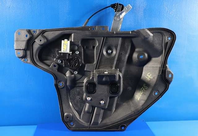 Ruteheis høyre foran til Mazda 3, 2016-2019 (Type III, Fase 2)  (MAZDA|BHS2-58-97XB)