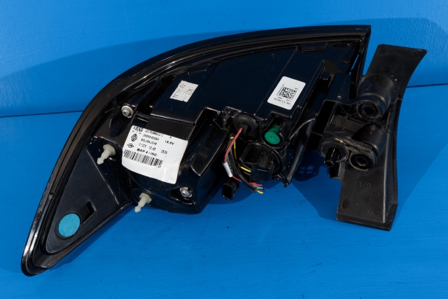 Baklykt venstre ytre til Renault Clio 2016-2019 (Type IV, Fase 2)  (RENAULT|2655 54998R|)