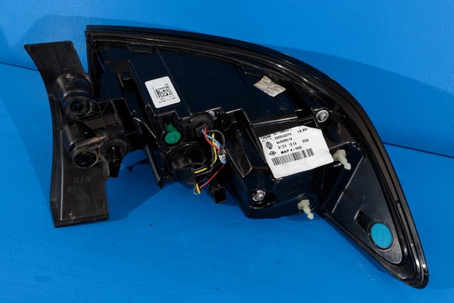 Baklykt høyre ytre til Renault Clio 2016-2019 (Type IV, Fase 2) (RENAULT|2655 04307R|)