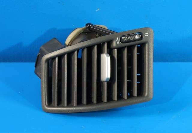 Dashbord friskluftdyse venstre til Volvo XC90 2002-2006 (Type I, Fase 1)